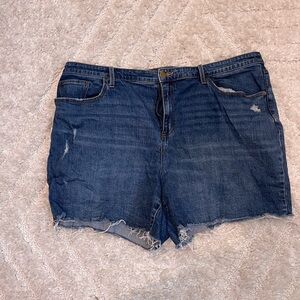 Boyfriend fringe denim shorts